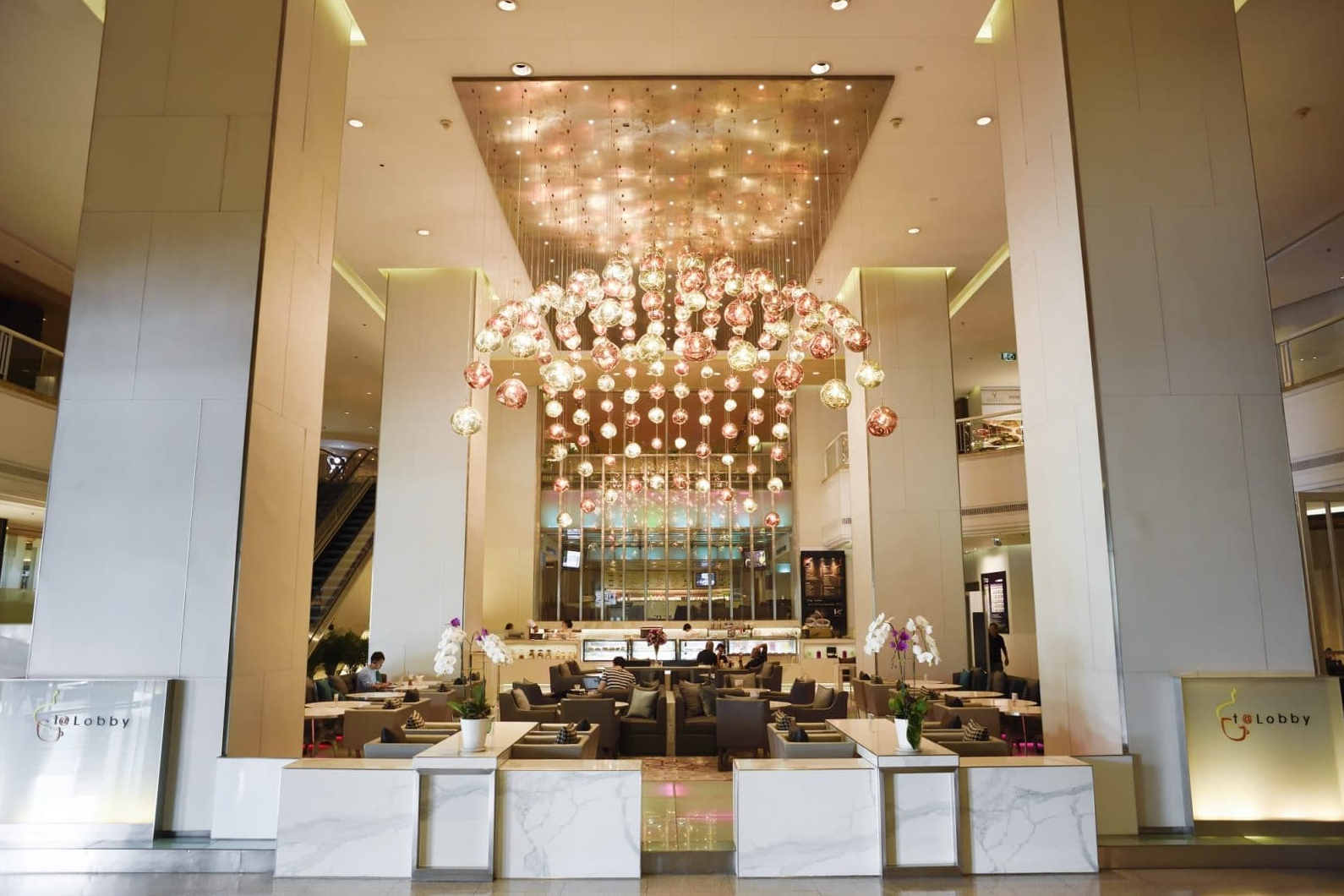 Pathumwan Princess Hotel Green Wood