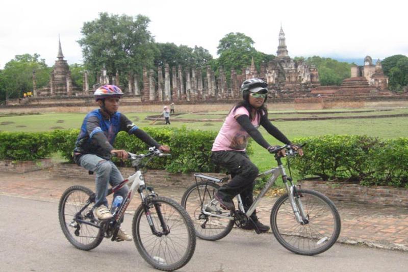 Fietsen door Sukhothai Historical Park en omgeving