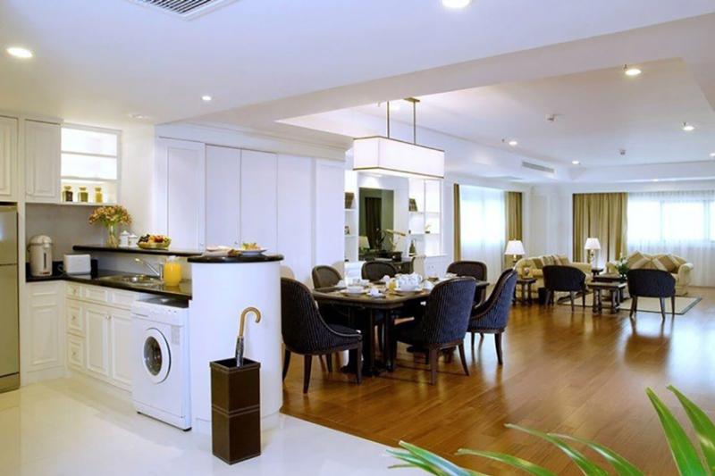 Centre Point Plus Silom Hotel Green Wood Travel