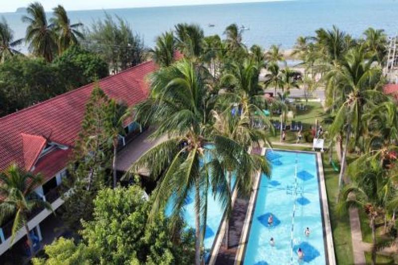 Dolphin Bay Resort Pranburi