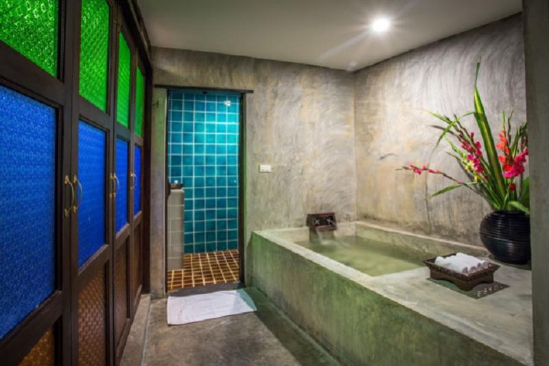 Rainforest Chiangmai Hotel familiereis