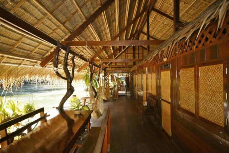 Prive naar River Kwai Floatel