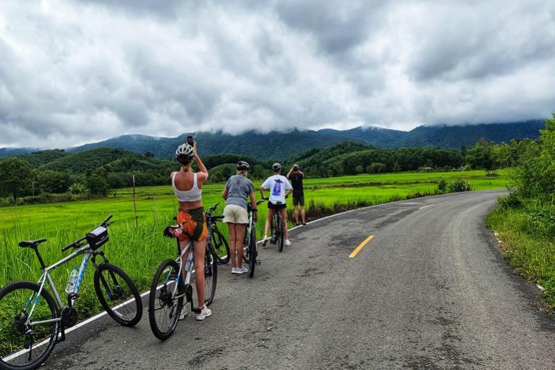 Ongezien Chiang Rai en de Witte Tempel