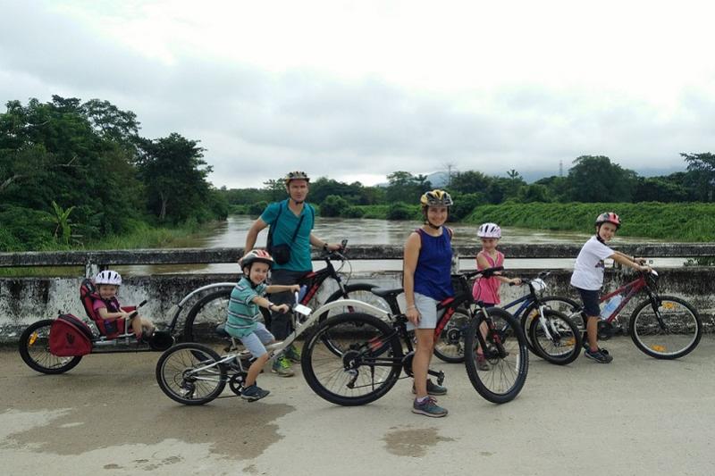 Halve dag fietstrip door het Lanna landschap