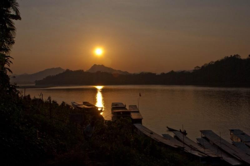 Shompoo river cruise Laos Thailand