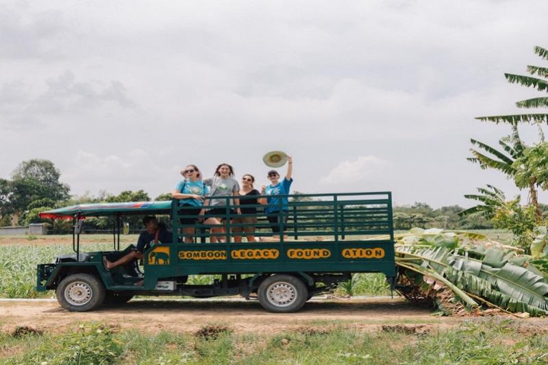 Somboon Legacy werken Thailand olifanten