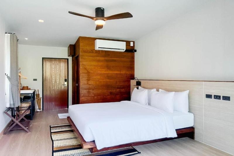 360° Issara Floating Resort 2Days 1 Night