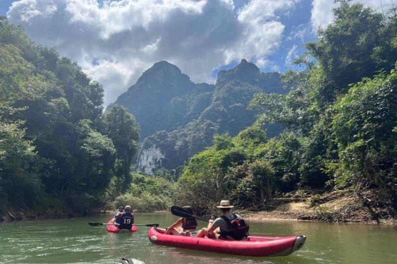 360° Issara Floating Resort 2Days 1 Night