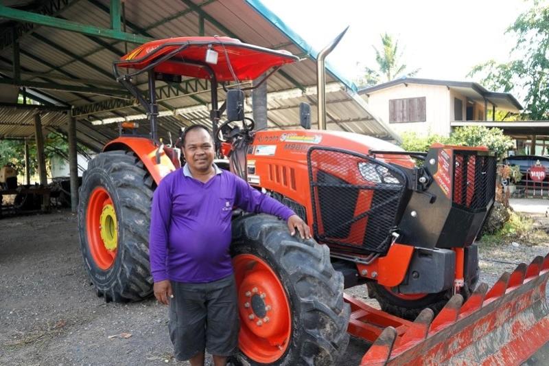 Tractor tour boer Thailand Kanchanaburi