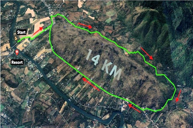 Tractor trip Green wood Travel Kanchanaburi