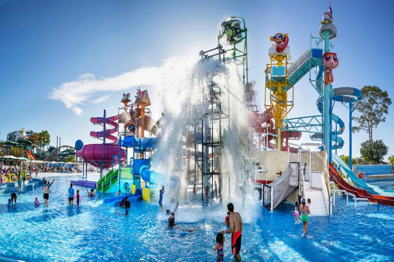 Columbia Pictures Aquaverse Waterpark Pattaya