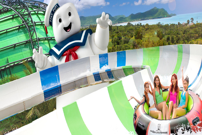 Columbia Pictures Aquaverse Waterpark Pattaya