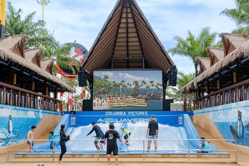 Columbia Pictures Aquaverse Waterpark Pattaya