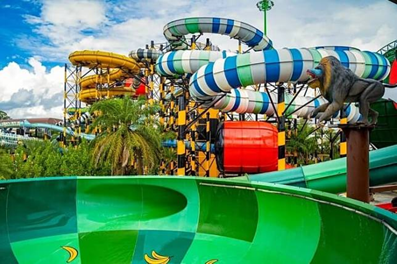 Columbia Pictures Aquaverse Waterpark Pattaya