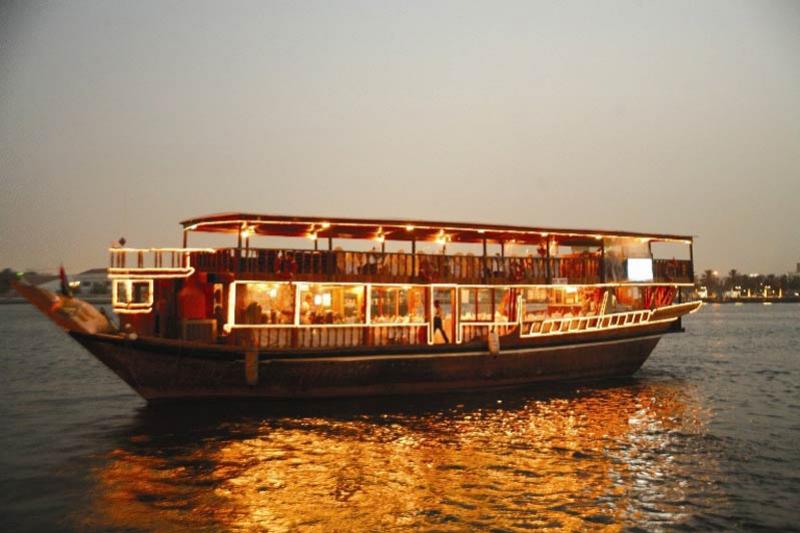 Dhow diner cruise Green Wood Travel Dubai