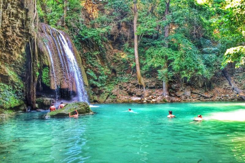 Erawan Waterval (Halve dag)