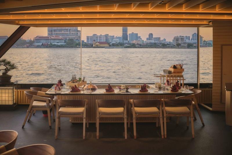 okura cruise chao phraya rivier