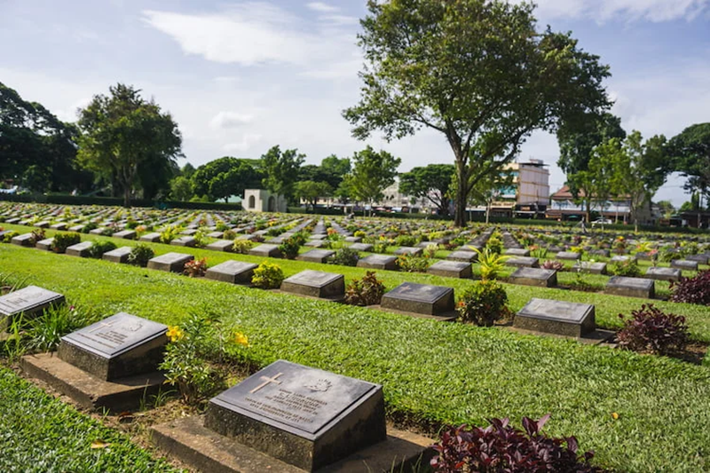 River Kwai tour, Kanchanaburi tour, Cha Am tour, Hua Hin tour