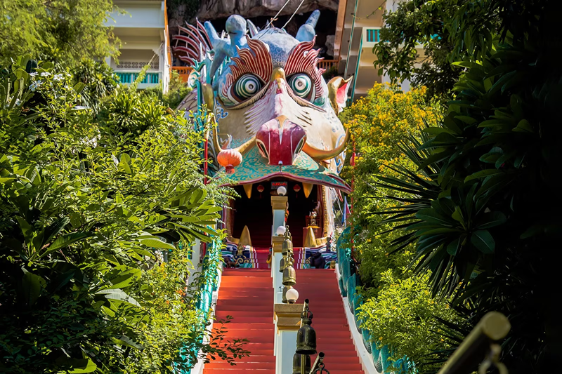 River Kwai tour, Kanchanaburi tour, Cha Am tour, Hua Hin tour