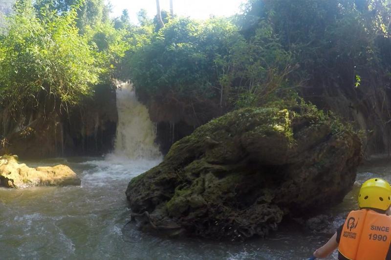 Vlotvaren in Pai Mae Hong Son