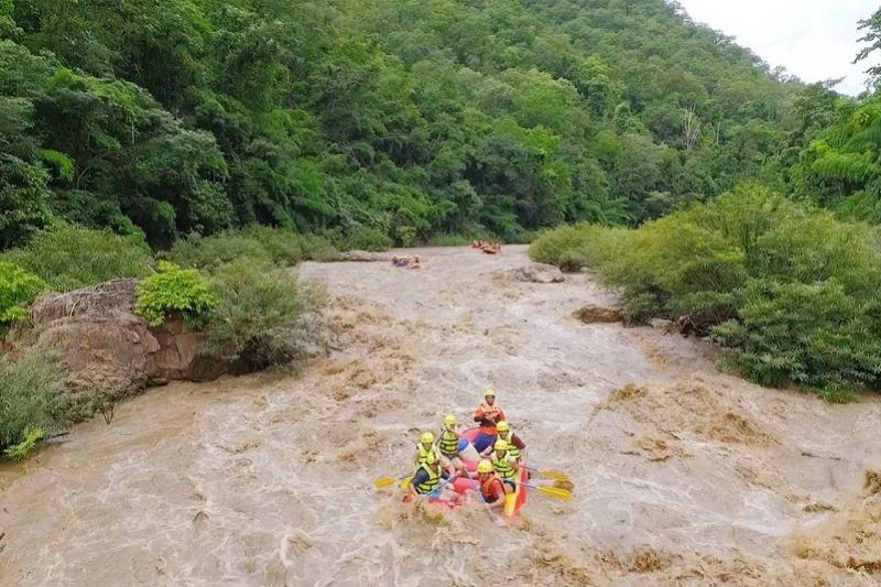 Rafting in Pai white water rafting